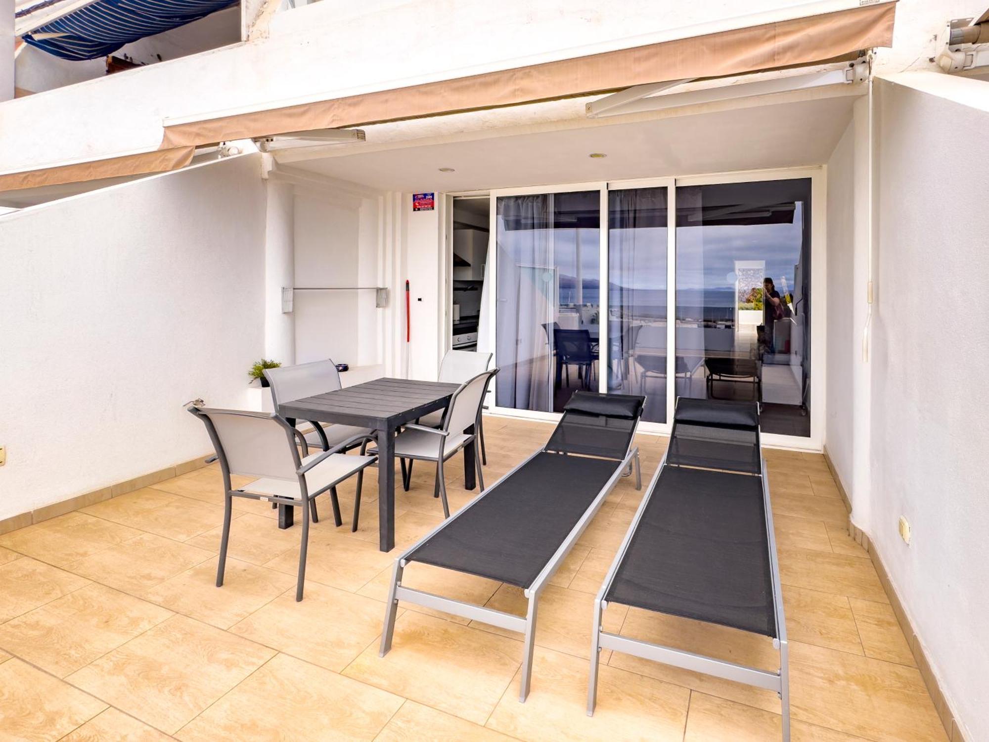 Casa de vacances Arthouse Sea View - Acquamarina E Zaffiro Puerto del Carmen (Lanzarote)